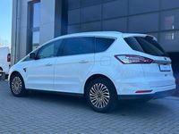 Gebraucht Ford S-MAX Titanium 150 PS (110 kW) 2019 Frostweiß Van / Kleinbus