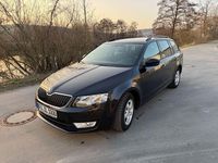 Gebraucht Skoda Octavia Ambition 116 PS (85 kW) 2017 Schwarz Kombi