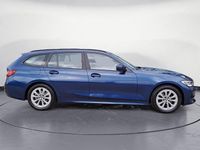 Gebraucht BMW 320 Advantage 184 PS (135 kW) 2021 Blau Kombi