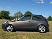 Gebraucht Opel Corsa Active 87 PS (63 kW) 2013 Grau Kleinwagen