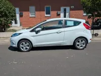 Gebraucht Ford Fiesta Style 60 PS (44 kW) 2009 Weiß Limousine