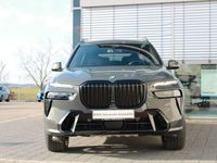 Gebraucht BMW X7 M Sport 352 PS (258 kW) 2023 Dravitgrau SUV