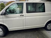 Gebraucht VW Transporter 110 PS (80 kW) 2023 Grau Van