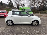 Gebraucht Suzuki Swift Club 92 PS (67 kW) 2007 Weiß Kleinwagen