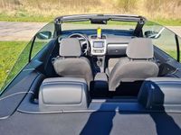 Gebraucht VW Eos Basis 122 PS (89 kW) 2011 Braun Cabrio