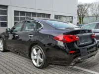 Gebraucht Infiniti Q70 Premium 170 PS (125 kW) 2015 Schwarz Limousine