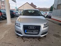 Gebraucht Audi A3 Sportback Attraction 105 PS (77 kW) 2011 Silber Kleinwagen