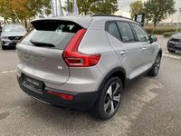 Gebraucht Volvo XC40 Plus 169 kW (231 PS) 2022 Silver dawn metallic SUV