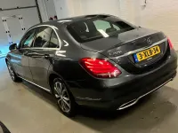 Gebraucht Mercedes C220 Edition 170 PS (125 kW) 2014 Grau Limousine