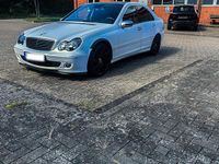 Gebraucht Mercedes C200 Elegance 163 PS (119 kW) 2007 Silber Limousine