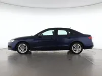 Gebraucht Audi A4 Ambiente 163 PS (119 kW) 2021 Navarrablau Limousine