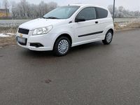 Gebraucht Chevrolet Aveo 85 PS (62 kW) 2010 Weiß Kleinwagen