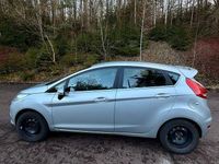 Gebraucht Ford Fiesta Titanium 97 PS (71 kW) 2012 Kleinwagen