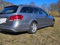Gebraucht Mercedes E200 Elegance 184 PS (135 kW) 2014 Grau Limousine