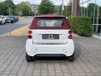 Gebraucht Smart ForTwo Cabrio 71 PS (52 kW) 2014 Weiß Cabrio
