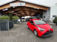 Używany Toyota Aygo 72 KM (52 kW) 2019 Czerwony Hatchback