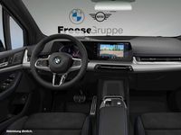 Neu BMW 218 Performance 136 PS (100 kW) 2026 Schwarz Van / Kleinbus