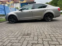Gebraucht Skoda Octavia Elegance 140 PS (102 kW) 2014 Beige Kombi