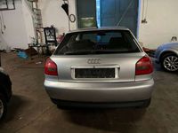 gebraucht Audi A3 1.6 Ambiente