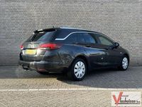 Gebraucht Opel Astra Business 105 PS (77 kW) 2016 Schwarz Kombi