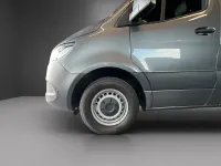 Gebraucht Mercedes Sprinter 170 PS (125 kW) 2023 Selenitgrau (metallic) Van
