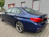 Gebraucht BMW M550 462 PS (339 kW) 2018 Mediterranblau metallic Limousine