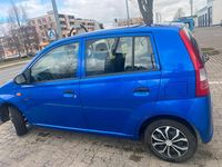Gebraucht Daihatsu Cuore 75 PS (55 kW) 2004 Blau Kleinwagen