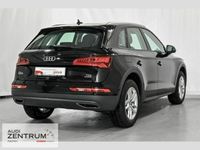 Gebraucht Audi Q5 Basis 190 PS (139 kW) 2018 Mythosschwarz (metallic) SUV