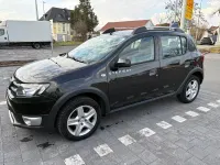 Gebraucht Dacia Sandero Stepway 90 PS (66 kW) 2015 Braun SUV