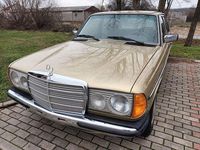 Gebraucht Mercedes 300 88 PS (64 kW) 1980 Blau Limousine