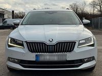 Gebraucht Skoda Superb Style 190 PS (139 kW) 2018 Weiß Kombi