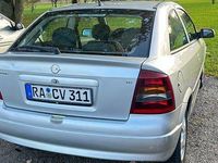Second-hand Opel Astra 103 CP (75 kW) 2004 Argintiu Coupe