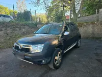 Second-hand Dacia Duster 105 CP (77 kW) 2012 Negru SUV