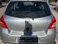 Gebraucht Toyota Yaris 69 PS (50 kW) 2007 Silber Kleinwagen