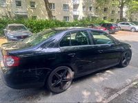 Gebraucht VW Jetta 102 PS (75 kW) 2007 Schwarz Limousine