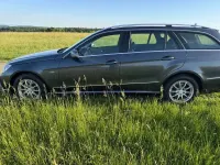 Gebraucht Mercedes E250 204 PS (150 kW) 2010 Grau Kombi