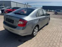 Gebraucht Skoda Rapid 105 PS (77 kW) 2013 Grau Kleinwagen