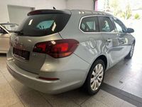 gebraucht Opel Astra Sports Tourer 2.0 CDTI Navi,Xenon,PDC