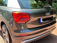 Gebraucht Audi Q2 Design 190 PS (139 kW) 2018 Grau SUV