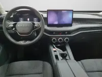 Gebraucht Skoda Superb Essence 150 PS (110 kW) 2025 Weiß Kombi