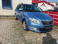 Gebraucht Skoda Fabia Fresh 90 PS (66 kW) 2014 Denimblau metallic Kombi