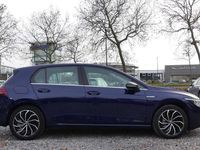 Gebraucht VW Golf VII Style 150 PS (110 kW) 2020 Atlantic blue metallic Kleinwagen