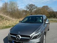 Gebraucht Mercedes A160 102 PS (75 kW) 2016 Grau Limousine