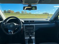 Gebraucht VW Passat 105 PS (77 kW) 2013 Braun Kombi