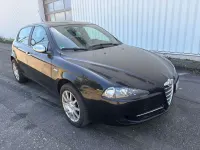 Gebraucht Alfa Romeo 147 Ti 120 PS (88 kW) 2009 Schwarz Kleinwagen