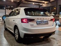 Gebraucht Skoda Fabia Ambition 95 PS (69 kW) 2022 Weiß Limousine