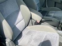 Gebraucht VW Touran 140 PS (102 kW) 2012 Grau Van / Kleinbus