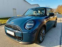 Gebraucht Mini Cooper Essential 114 kW (156 PS) 2025 Blau Kleinwagen
