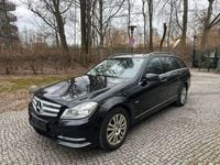 Gebraucht Mercedes C180 Elegance 156 PS (114 kW) 2011 Schwarz Limousine