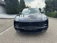 Gebraucht Porsche Macan 245 PS (180 kW) 2019 Tiefschwarzmetallic SUV